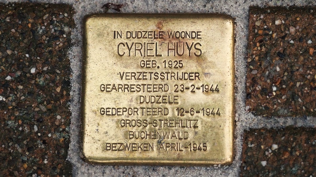 Een struikelsteen voor Dudzeelse partizaan WOII